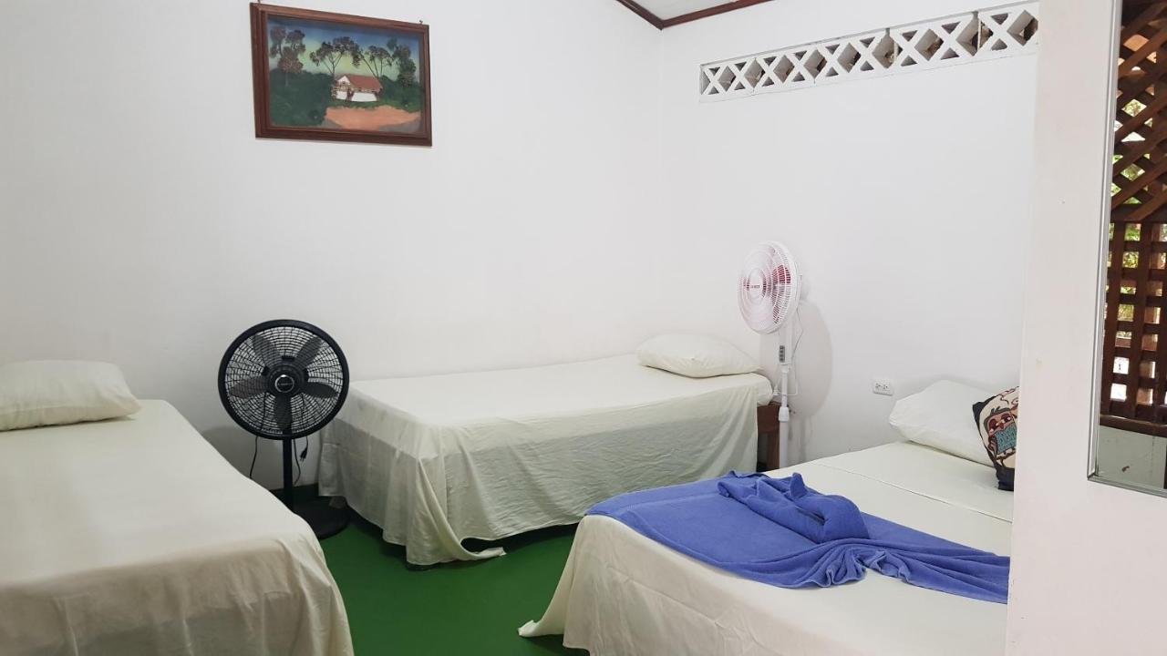 Cabinas Balcon Del Mar Тортугеро Екстер'єр фото