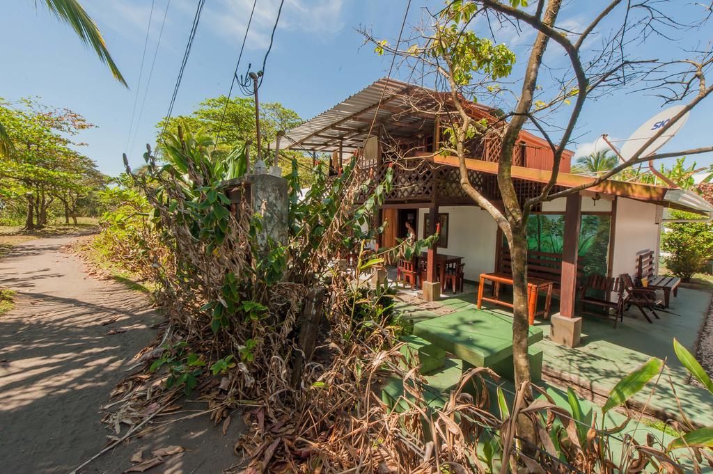 Cabinas Balcon Del Mar Тортугеро Екстер'єр фото