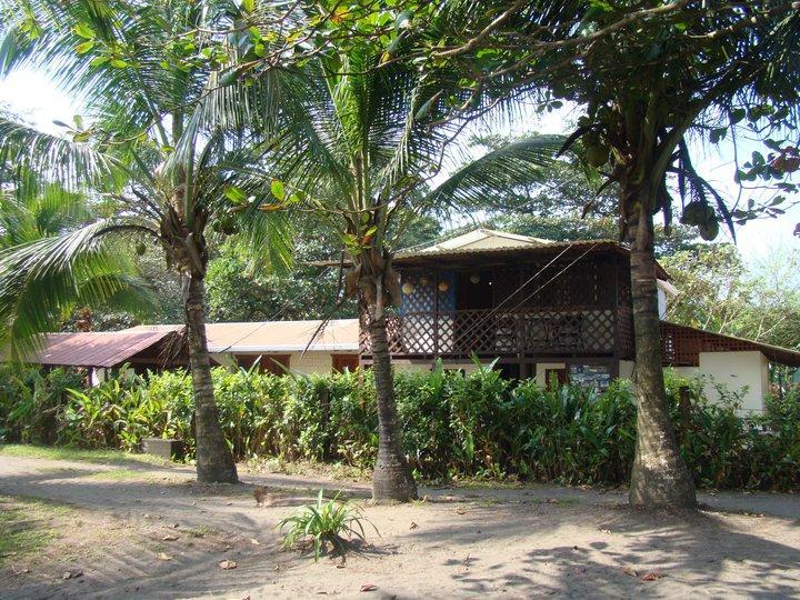 Cabinas Balcon Del Mar Тортугеро Екстер'єр фото